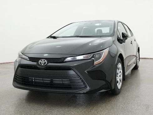 New 2026 Toyota Corolla LE FWD image 32