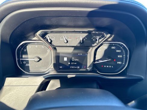 Used 2020 GMC Sierra 2500 AT4 w/ AT4 Premium Package image 11