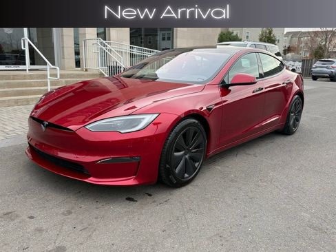 Used 2024 Tesla Model S Plaid image 2