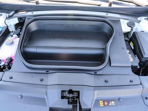 New 2025 Hyundai Ioniq 6 SEL image 13