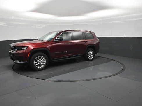 Used 2022 Jeep Grand Cherokee L Laredo w/ Luxury Tech Group I AWD/4WD image 44
