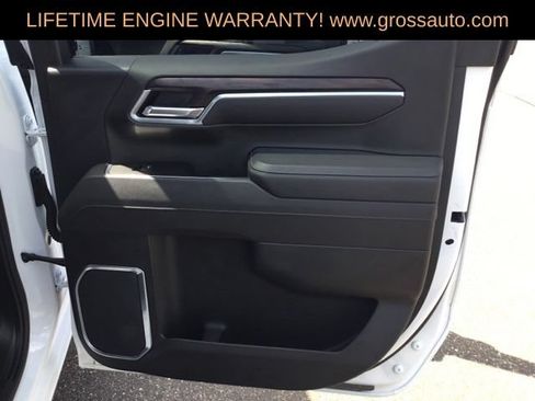 Used 2026 GMC Sierra 1500 SLT AWD/4WD image 25