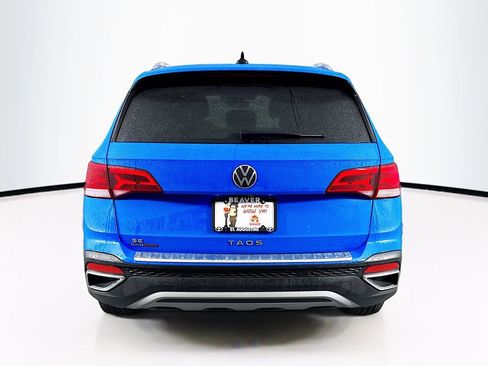 Used 2023 Volkswagen Taos SE image 8