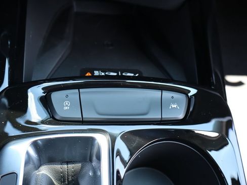 New 2026 Chevrolet Trax LT w/ Sunroof Package FWD image 10