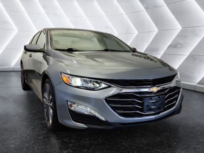 Used 2024 Chevrolet Malibu LT