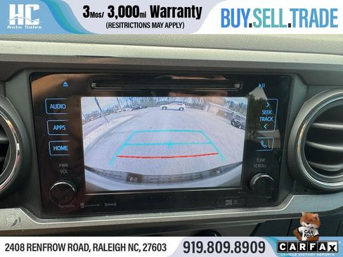 Used 2019 Toyota Tacoma TRD Sport w/ Technology Package image 30