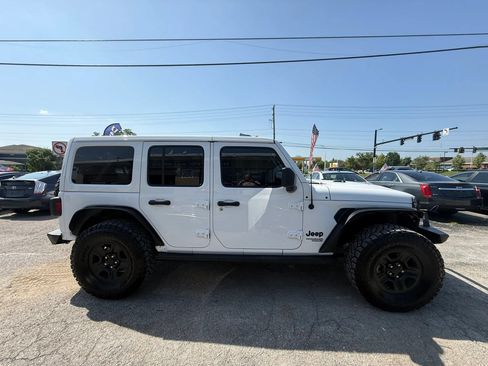 Used 2021 Jeep Wrangler Unlimited Sport AWD/4WD image 7