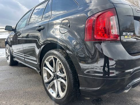 Used 2013 Ford Edge Sport w/ Driver Entry Pkg image 15