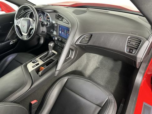 Used 2015 Chevrolet Corvette Stingray Convertible w/ 2LT Preferred Equipment Group RWD image 29