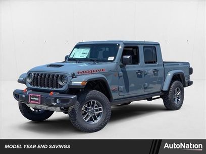 New 2025 Jeep Gladiator Mojave w/ Convenience Group