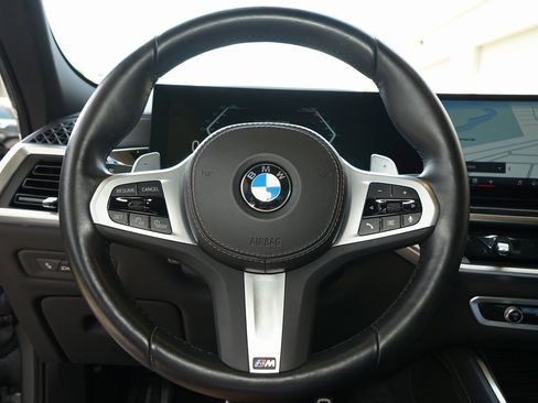 Used 2024 BMW X6 xDrive40i w/ Premium Package image 6
