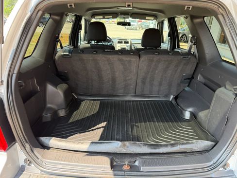 Used 2010 Ford Escape XLT FWD image 17