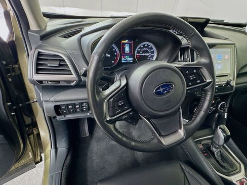 Used 2022 Subaru Forester Touring image 11