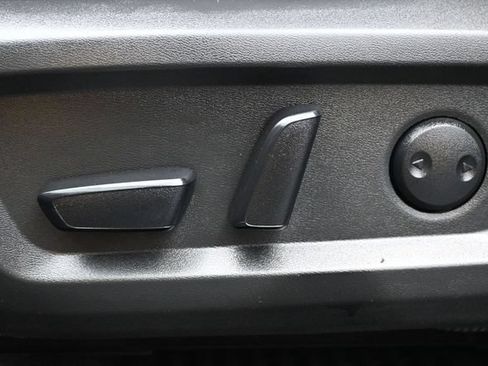 Used 2022 Nissan Rogue SV FWD image 10