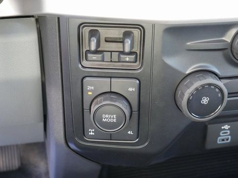 Used 2024 Ford F350 XL w/ FX4 Off-Road Package image 19