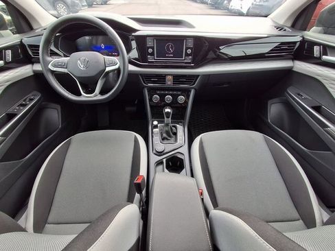 Used 2024 Volkswagen Taos S image 15