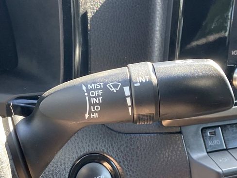 Used 2025 Toyota Camry LE w/ Convenience Package FWD image 31