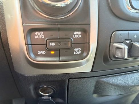 Used 2017 RAM 1500 Big Horn AWD/4WD image 15