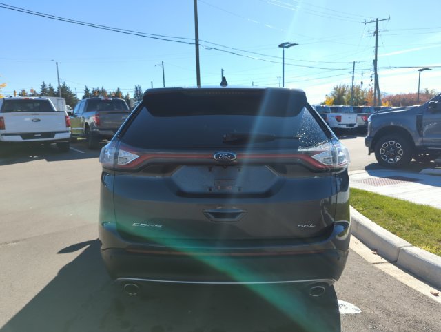 Used 2016 Ford Edge SEL w/ Equipment Group 201A FWD image 4