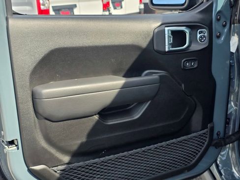 New 2026 Jeep Gladiator Mojave image 8