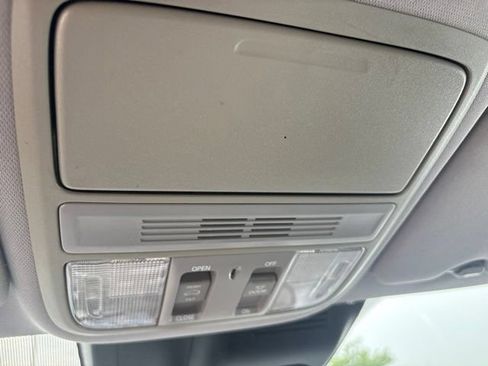 Used 2019 Honda CR-V EX image 14