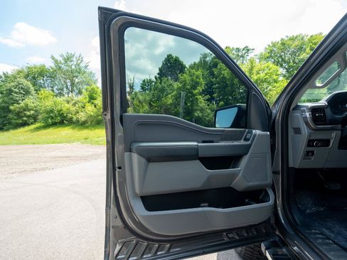 Used 2024 Ford F150 XLT AWD/4WD image 11