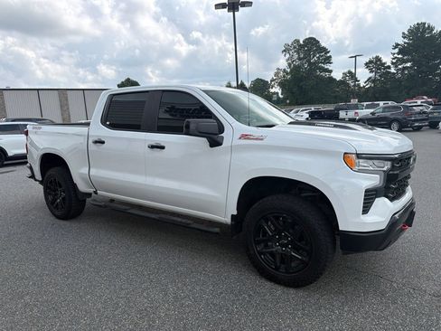 Used 2025 Chevrolet Silverado 1500 LT Trail Boss w/ Protection Package AWD/4WD image 11