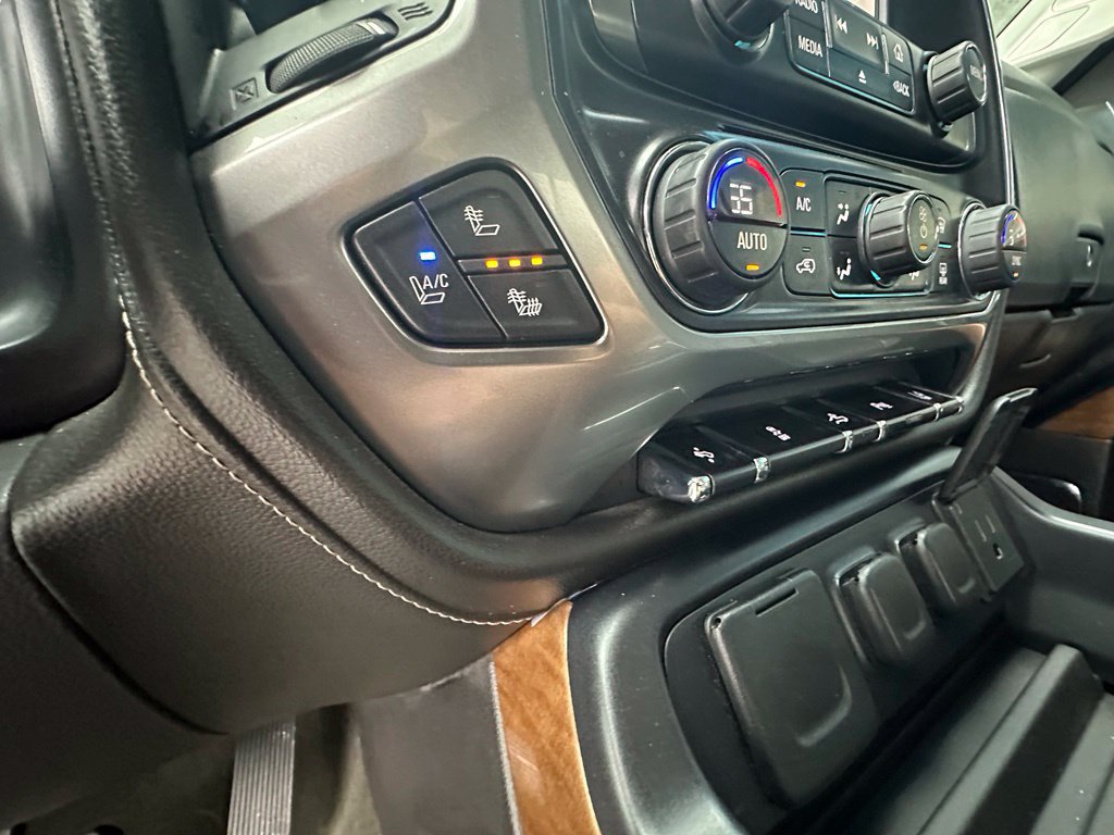 Used 2015 Chevrolet Silverado 1500 LTZ w/ Texas Edition, 1LZ Trim RWD image 30