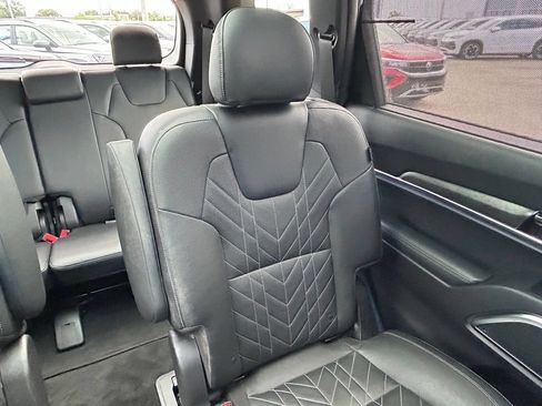 Used 2023 Kia Telluride SX X-Line AWD/4WD image 14