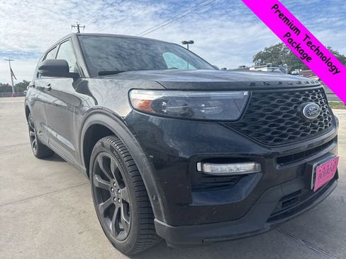 Used 2021 Ford Explorer ST w/ Equipment Group 401A image 7
