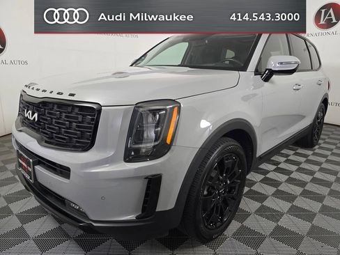 Used 2022 Kia Telluride SX w/ SX Prestige Package AWD/4WD image 5
