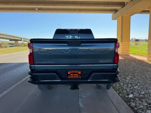 Used 2020 Chevrolet Silverado 2500 High Country w/ Technology Package image 4