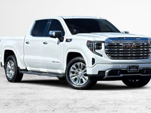 Used 2023 GMC Sierra 1500 Denali w/ Technology Package image 2