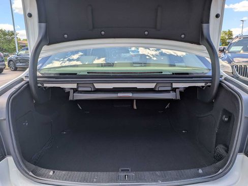 Used 2014 Mercedes-Benz E 350 4MATIC Sedan image 30