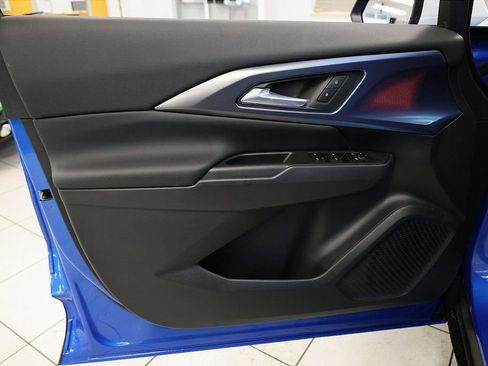 New 2026 Chevrolet Equinox EV LT image 25