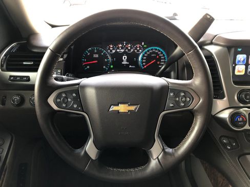 Used 2017 Chevrolet Tahoe Premier AWD/4WD image 18