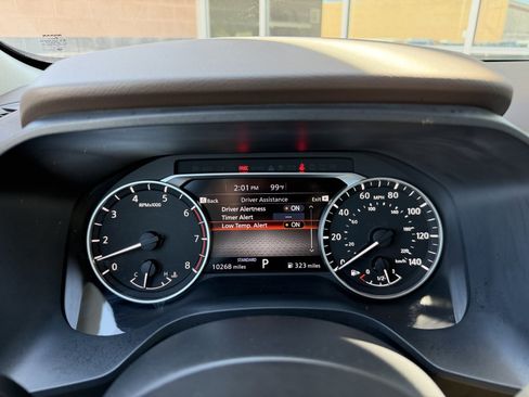 Used 2022 Nissan Rogue SL FWD image 19