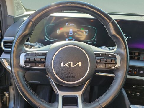 Certified 2023 Kia Sportage EX AWD/4WD image 17