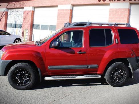 Used 2015 Nissan Xterra S w/ Value Package image 2