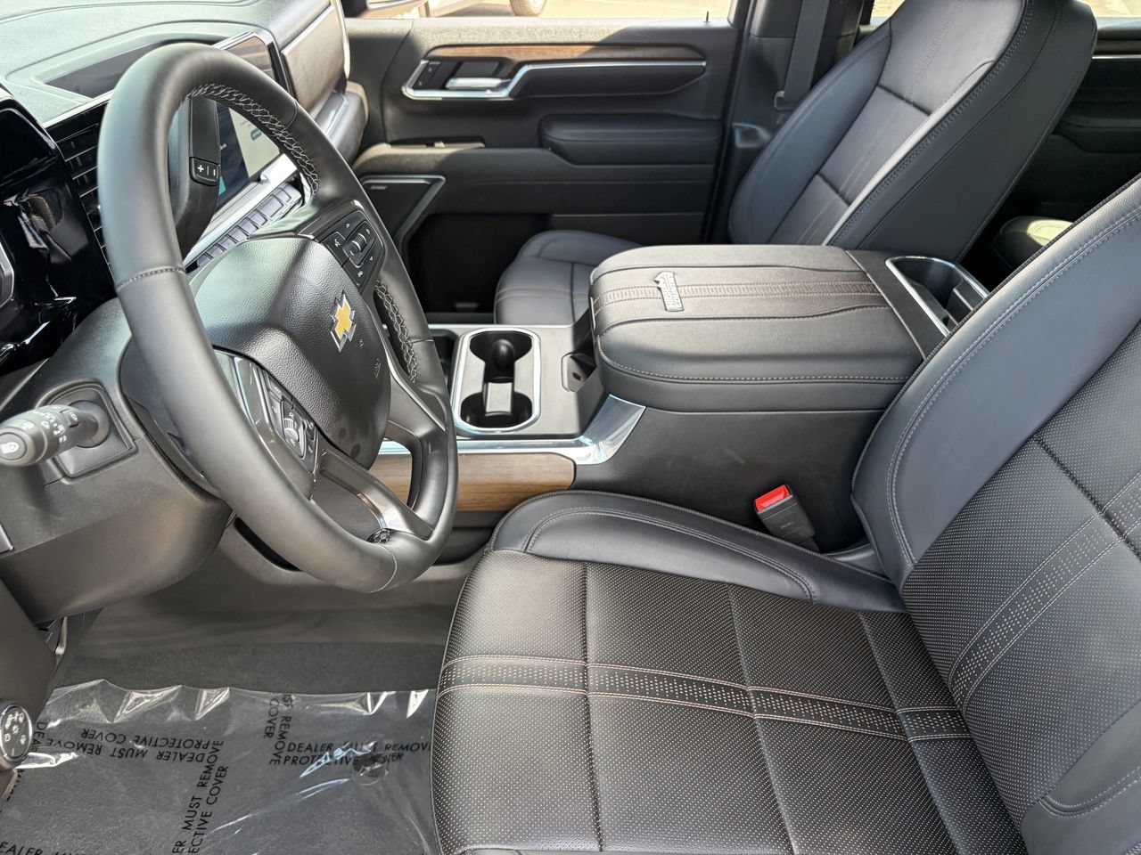 Used 2026 Chevrolet Silverado 2500 High Country w/ High Country Premium Package AWD/4WD image 22