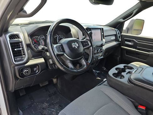 Used 2024 RAM 3500 Big Horn AWD/4WD image 16
