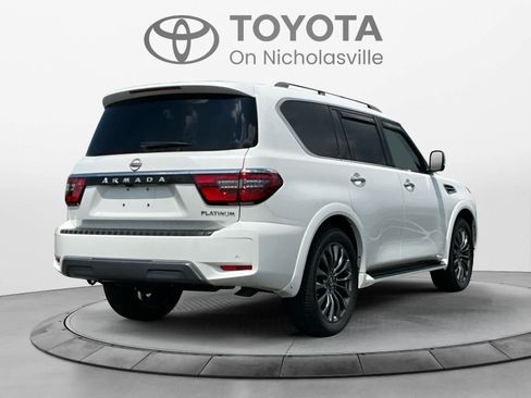Used 2023 Nissan Armada Platinum w/ Captain's Chairs Package AWD/4WD image 5