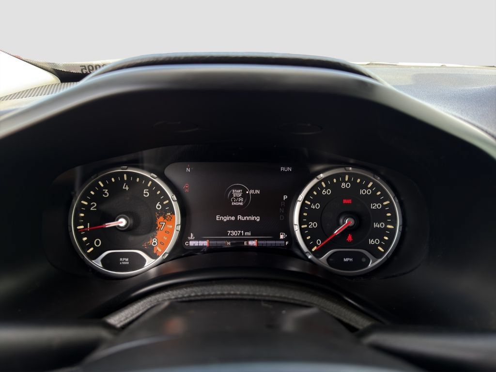 Used 2017 Jeep Renegade Trailhawk AWD/4WD image 11