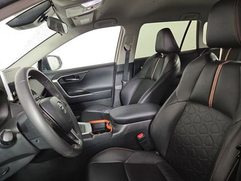 Used 2024 Toyota RAV4 Adventure image 13