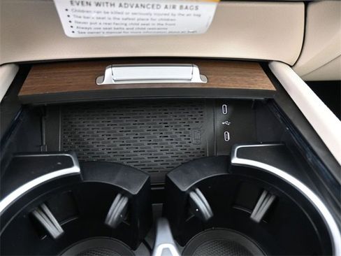 New 2026 Mercedes-Benz GLE 450 4MATIC image 4