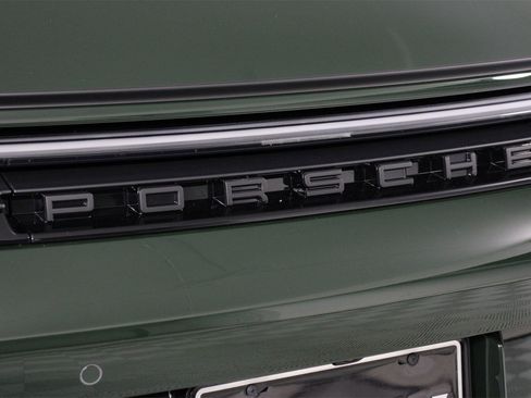 New 2026 Porsche 911 GT3 image 22