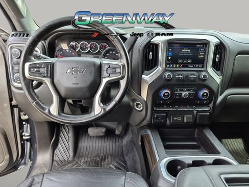 Used 2021 Chevrolet Silverado 1500 LT Trail Boss w/ Convenience Package II AWD/4WD image 9