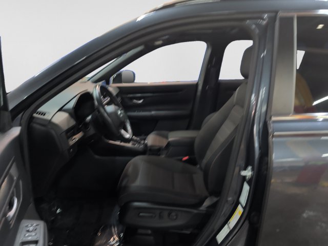 Used 2023 Honda CR-V Sport image 11