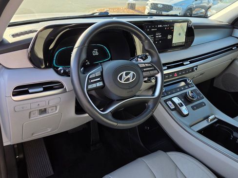Used 2025 Hyundai Palisade SEL image 24