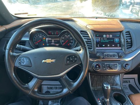 Used 2015 Chevrolet Impala LTZ image 21